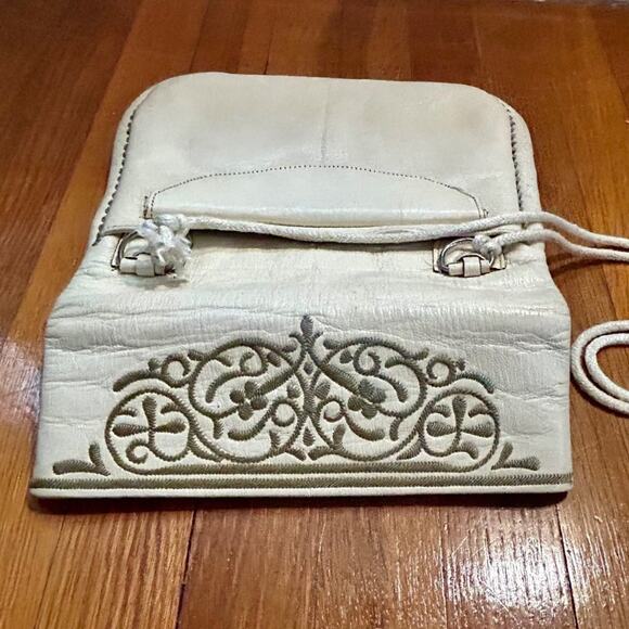 Vintage Beige Moroccan Handmade Berber Purse. Vintage Leather Embroidered Bag - Picture 11 of 16